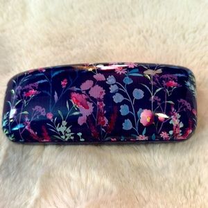 Punch Studio H8 Women Eyeglass case